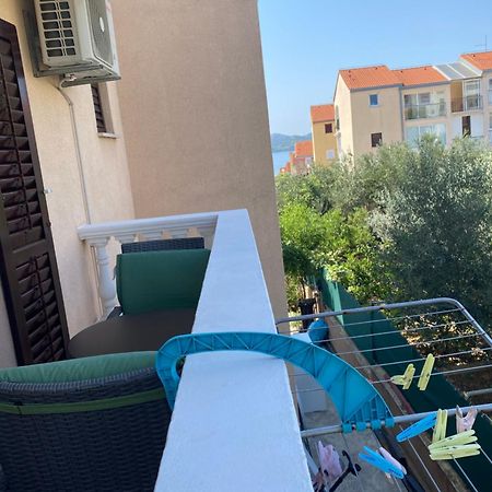 Apartment Plavia Biograd Biograd Na Moru Luaran gambar