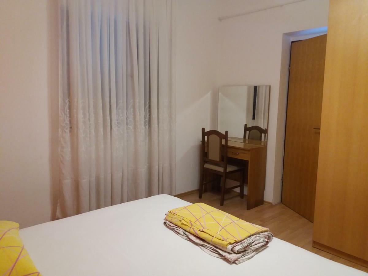 Apartment Plavia Biograd Biograd Na Moru Luaran gambar